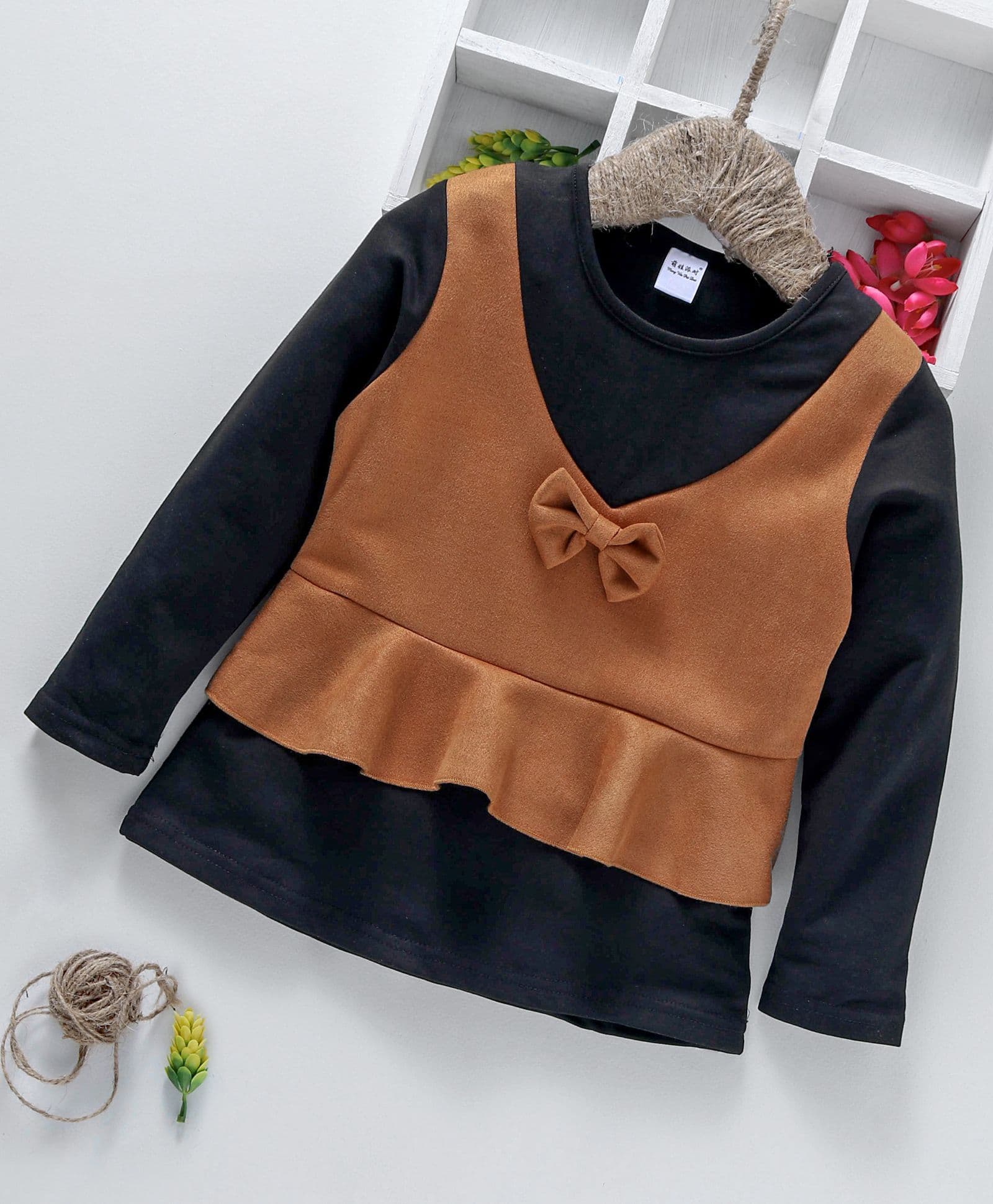 Menga Wa Solid Full Sleeves Top With Bow Applique - Black & Brown