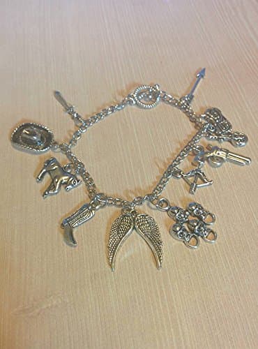 The Ultimate Walking Dead Gift Set - 5 items