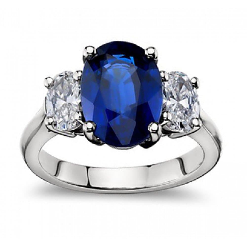 9.45 ct Oval Shape Sapphire With Oval Cut Diamond Anniversary Ring in 18 kt White Gold