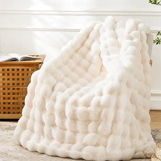 Faux Fur Throw Blanket Fleece Bubble Blanket, Soft,Cozy and Thick blanket Plush Fluffy Blanket for Couch Chair Bed 51x63 Inches White