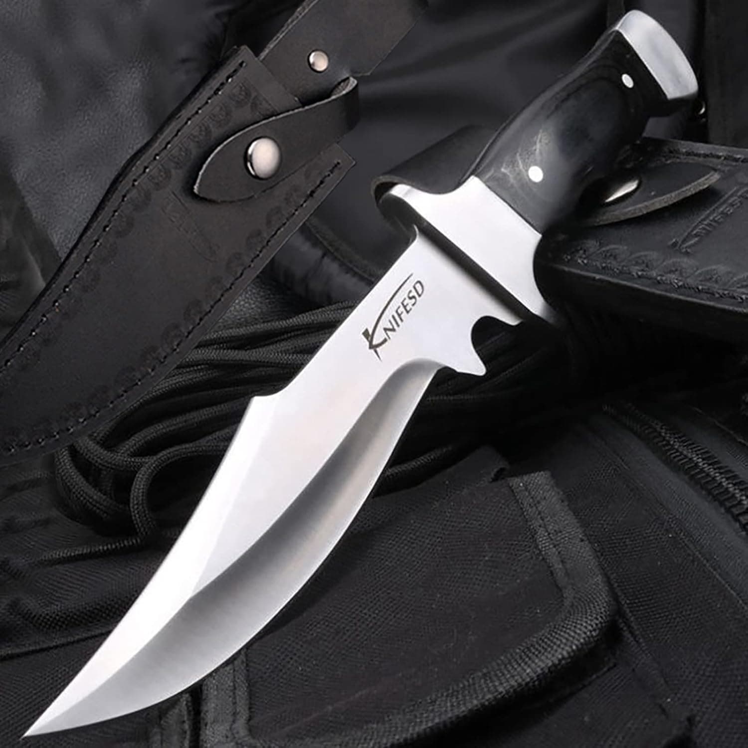B02-FIXED BLADE KNIVES
